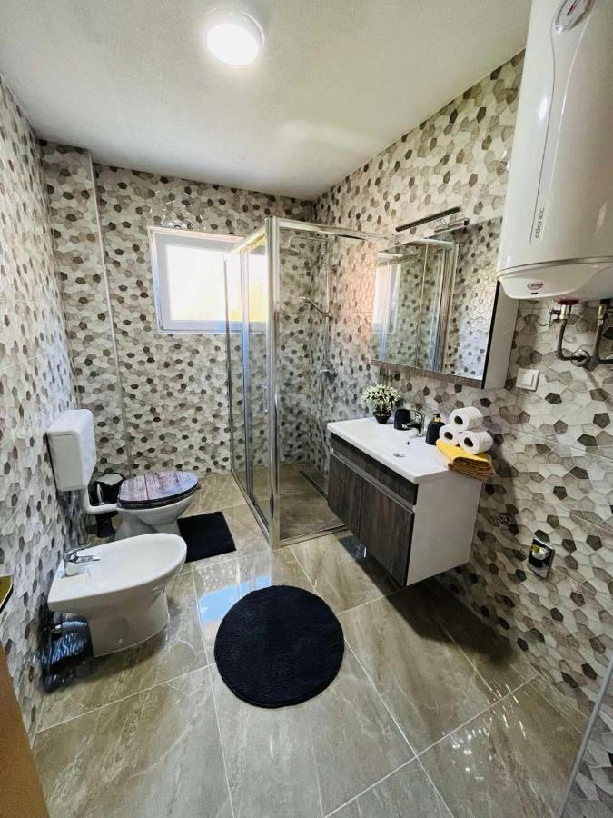 Summer House Lejhana بيت للعطل